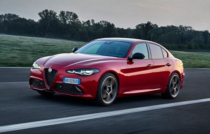 Vůz Alfa Romeo Giulia.