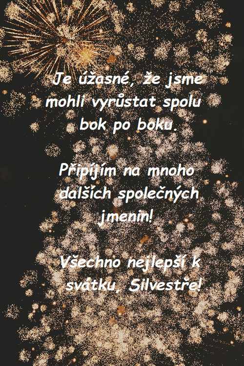 Gratulace k svátku Silvestrovi na pozadí vybuchujícího zlatého ohňostroje na tmavé obloze.